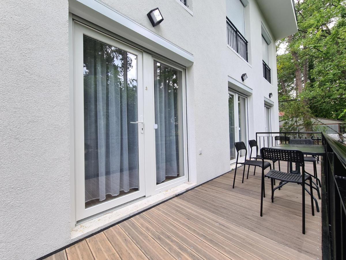 Öt Fenyő Apartmanház Siófok Esterno foto