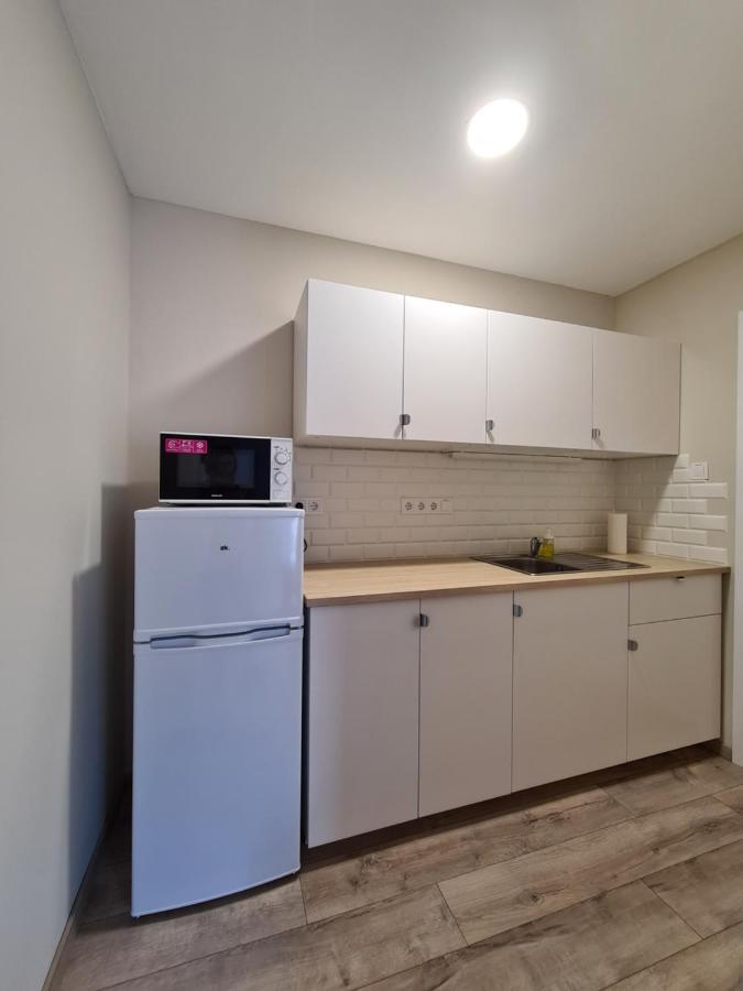 Appartamento Öt Fenyő Apartmanház Siófok Esterno foto