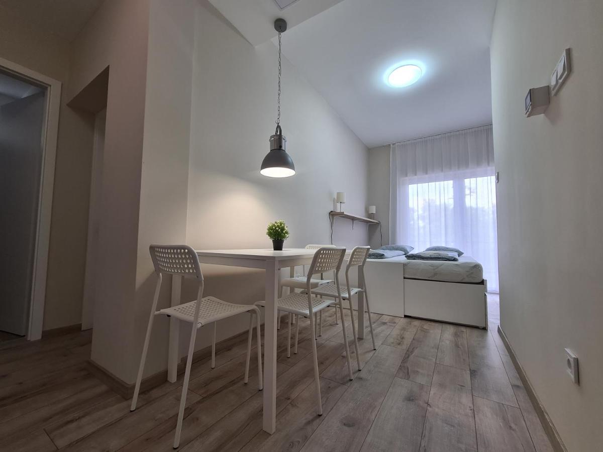 Appartamento Öt Fenyő Apartmanház Siófok Esterno foto